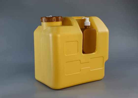 휴대용 30L 플라스틱 제리캔 HDPE 8 갤런 물 버킷 펌프와 액체 비누 로션 병 야외 자동차 캠핑
